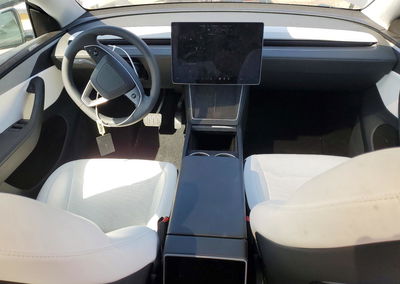2026 Tesla Model Y, uszkodzenie: Przód, Copart lot 67861766, zdjęcie 8 z 14