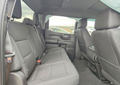 2023 Chevrolet Silverado K1500 Custom, uszkodzenie: Przód, Copart lot 70010766, zdjęcie 10 z 14