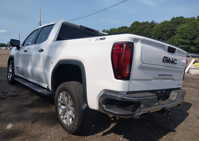 2021 Gmc Sierra 1500 4wd  Short Box Slt, uszkodzenie: Prawy przód, Iaai lot 45831096, zdjęcie 3 z 17