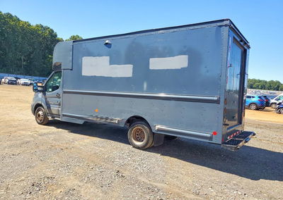 2021 Ford Transit T-350 Hd Delivery Truck, uszkodzenie: Drobne wgniecenia/zarysowania, Copart lot 68767226, zdjęcie 2 z 12