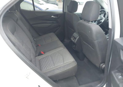2020 Chevrolet Equinox Fwd Lt 2.0l Turbo, daño Trasero, Iaai lote 46157262, foto 8 de 16