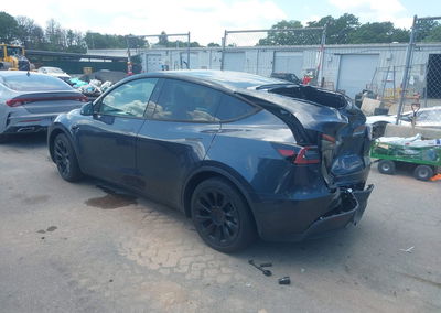 2024 Tesla Model Y Long Range Dual Motor All-wheel Drive, пошкодження: Задня частина, Iaai лот 45687737, фото 3 з 18
