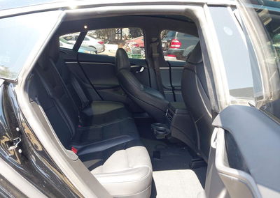 2020 Tesla Model S Long Range Dual Motor All-wheel Drive/long Range Plus Dual Motor All-wheel Drive, uszkodzenie: Podwozie,