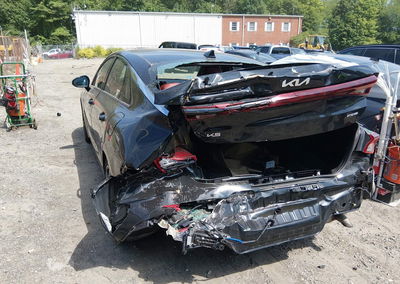 2023 Kia K5 Gt-line, Rear damage, Iaai lot 45793046, photo 6 of 17