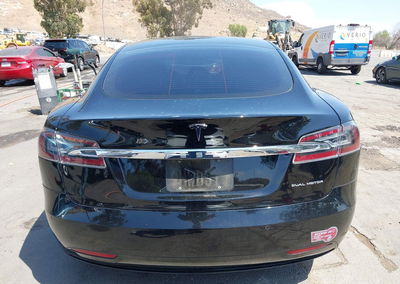 2020 Tesla Model S Long Range Dual Motor All-wheel Drive/long Range Plus Dual Motor All-wheel Drive, uszkodzenie: Podwozie,