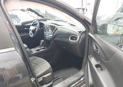 2023 Chevrolet Equinox Awd Lt, daño Frontal, Iaai lote 45533185, foto 5 de 16