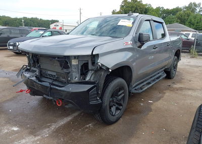2021 Chevrolet Silverado 1500 4wd  Short Bed Lt Trail Boss, Front End damage, Iaai lot 46047921, photo 2 of 17