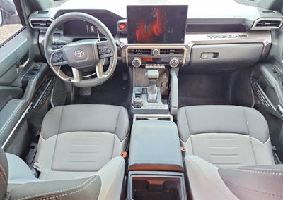 2025 Toyota Tacoma Trd Off-road, daño Frontal, Copart lote 69619026, foto 8 de 14