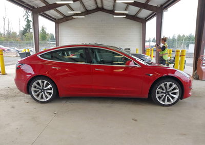 2019 Tesla Model 3 Long Range/performance, uszkodzenie: Lewy tył, Iaai lot 46113681, zdjęcie 12 z 15