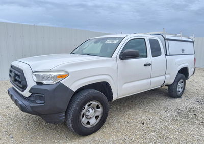 2022 Toyota Tacoma Sr, daño Abolladuras/rayones menores, Copart lote 70551786