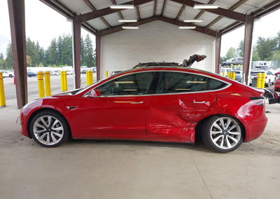 2019 Tesla Model 3 Long Range/performance, uszkodzenie: Lewy tył, Iaai lot 46113681, zdjęcie 13 z 15