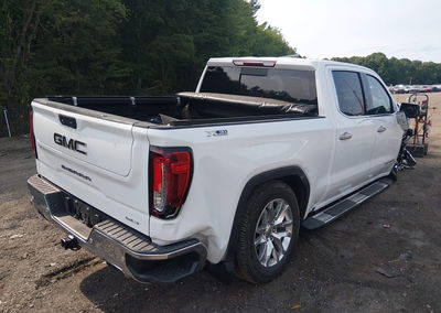 2021 Gmc Sierra 1500 4wd  Short Box Slt, uszkodzenie: Prawy przód, Iaai lot 45831096, zdjęcie 4 z 17