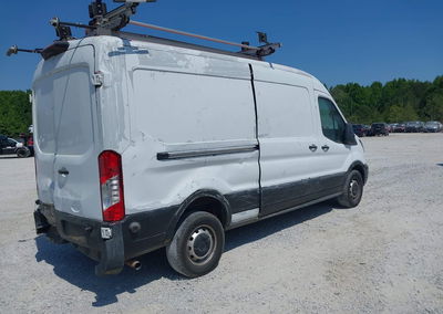2021 Ford Transit-250, daño Trasero, Iaai lote 45012950, foto 4 de 16