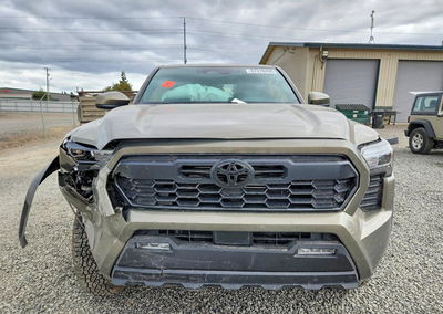 2026 Toyota Tacoma Trd Off-road, uszkodzenie: Przód, Copart lot 67318456, zdjęcie 5 z 13