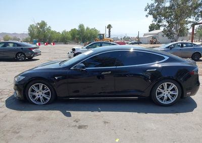 2020 Tesla Model S Long Range Dual Motor All-wheel Drive/long Range Plus Dual Motor All-wheel Drive, uszkodzenie: Podwozie,