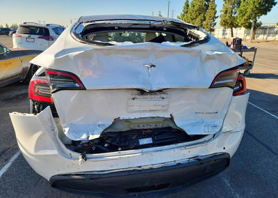 2020 Tesla Model Y, uszkodzenie: Tył, Copart lot 69986506, zdjęcie 6 z 12