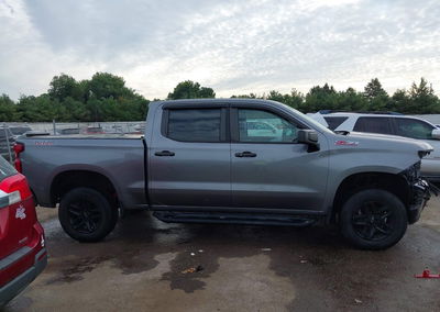 2021 Chevrolet Silverado 1500 4wd  Short Bed Lt Trail Boss, Front End damage, Iaai lot 46047921, photo 14 of 17