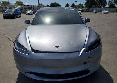 2026 Tesla Model 3, daño Trasero, Copart lote 59394066, foto 5 de 14