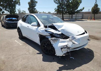 2023 Tesla Model Y, Front End damage, Copart lot 61155046, photo 13 of 14