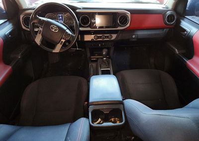 2019 Toyota Tacoma Sr5 V6, uszkodzenie: Bok, Copart lot 66473016, zdjęcie 8 z 14
