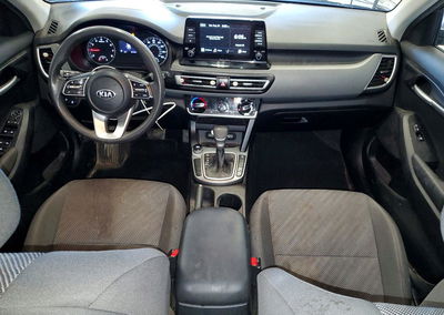 2021 Kia Seltos Lx, uszkodzenie: Przód, Copart lot 66360786, zdjęcie 8 z 13