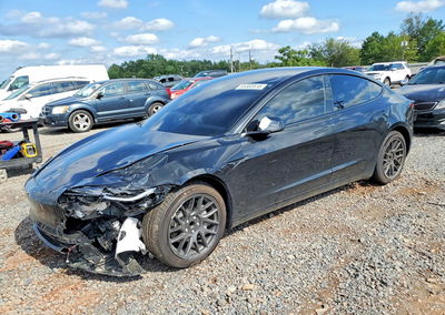 2026 Tesla Model 3, daño Frontal, Copart lote 65383516