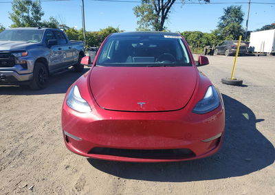 2024 Tesla Model Y, uszkodzenie: Przód, Copart lot 70140896, zdjęcie 5 z 12