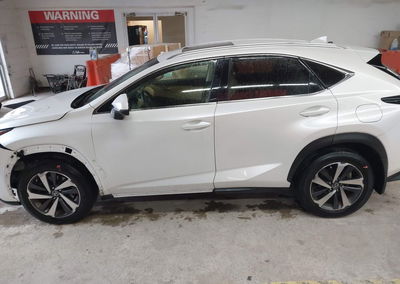 2019 Lexus Nx 300, пошкодження: Передня частина, Iaai лот 46177181, фото 14 з 16