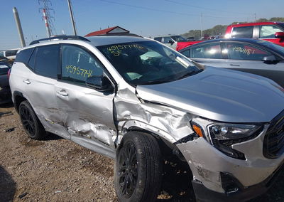 2021 Gmc Terrain Awd Slt, Right Front damage, Iaai lot 45957746, photo 6 of 17