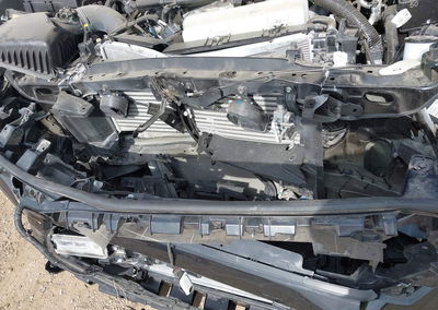 2025 Toyota Tacoma Sr5, daño Frontal, Iaai lote 45830884, foto 6 de 17