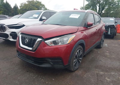 2020 Nissan Kicks Sv Xtronic Cvt, daño Granizo, Iaai lote 46260144, foto 2 de 16