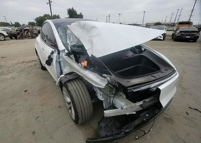 2026 Tesla Model Y, uszkodzenie: Przód, Copart lot 61600416, zdjęcie 13 z 14