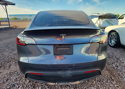 2023 Tesla Model Y, Side damage, Copart lot 69740226, photo 6 of 14