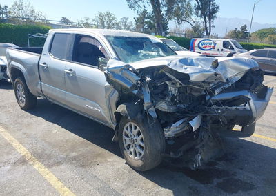 2024 Toyota Tacoma Sr5, daño Generalizado, Iaai lote 45732040, foto 1 de 20