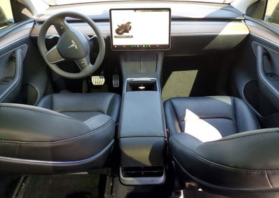 2023 Tesla Model Y, daño Frontal, Copart lote 56593496, foto 8 de 14