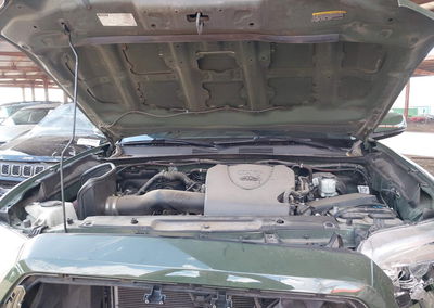 2021 Toyota Tacoma Sr5 V6, Left Front damage, Iaai lot 45932707, photo 10 of 16