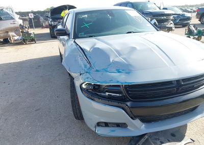 2022 Dodge Charger Sxt Rwd, daño Frontal, Iaai lote 45667801, foto 5 de 14