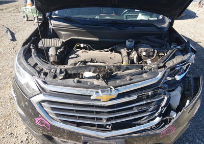 2019 Chevrolet Equinox Premier, Left Front damage, Iaai lot 45992268, photo 10 of 18