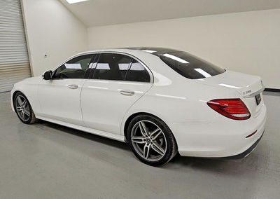 2019 Mercedes-benz E 300, пошкодження: Незначні вм’ятини/подряпини, Copart лот 64939106, фото 2 з 14