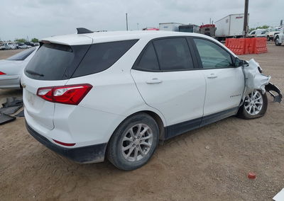 2021 Chevrolet Equinox Fwd Ls, пошкодження: Передня частина, Iaai лот 45640122, фото 4 з 17