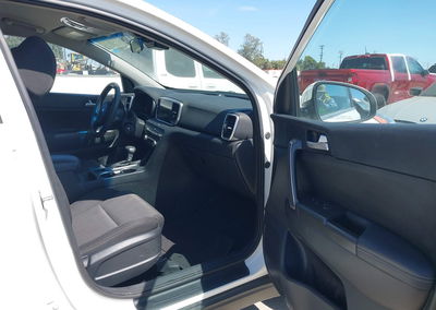2021 Kia Sportage Lx, Left Side damage, Iaai lot 45741427, photo 5 of 16