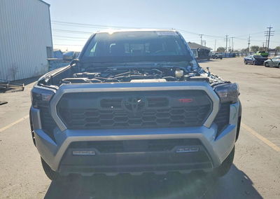 2024 Toyota Tacoma, пошкодження: Передня частина, Copart лот 67659386, фото 5 з 12