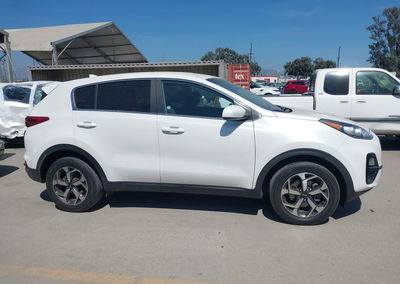 2021 Kia Sportage Lx, Left Side damage, Iaai lot 45741427, photo 13 of 16