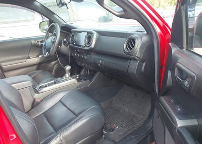 2023 Toyota Tacoma Trd Sport, Right Front damage, Iaai lot 46061044, photo 5 of 16
