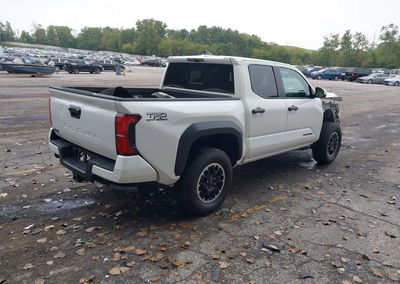 2025 Toyota Tacoma Trd Off Road, uszkodzenie: Prawy przód, Iaai lot 46138629, zdjęcie 4 z 16