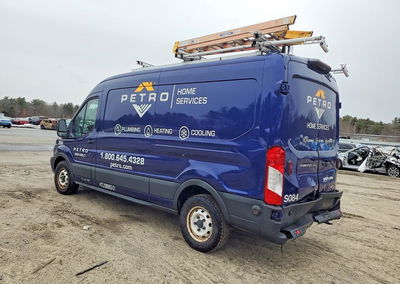 2019 Ford Transit 250 Utility / Service Van, daño Trasero, Copart lote 46105056, foto 2 de 13