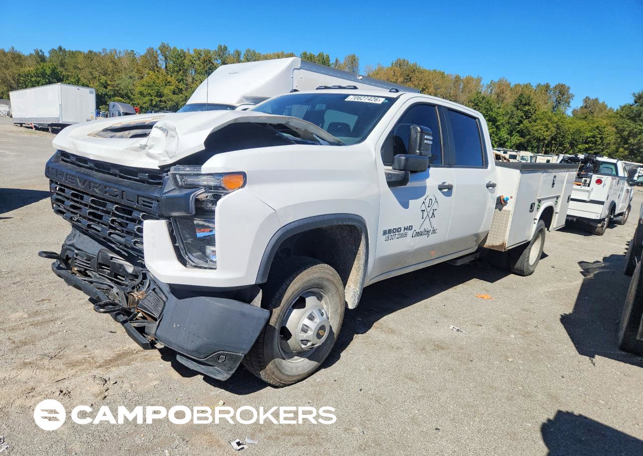 2020 Chevrolet Silverado K3500, daño Frontal, Copart lote 70627426