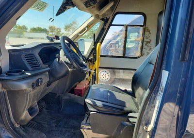 2021 Ford Transit Delivery Truck, daño Lateral, Copart lote 70427026, foto 7 de 13