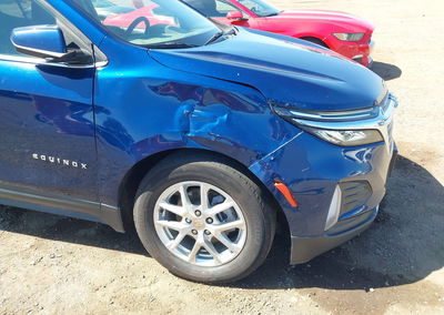 2022 Chevrolet Equinox Fwd Lt, пошкодження: Правий перед, Iaai лот 46223918, фото 6 з 16