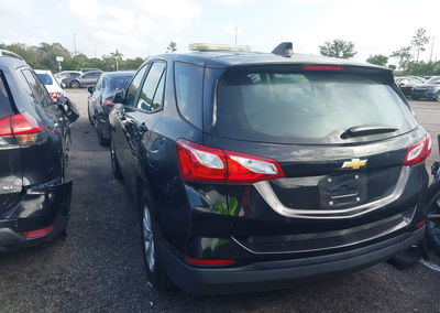 2020 Chevrolet Equinox Fwd Ls, Front End damage, Iaai lot 42638479, photo 3 of 19